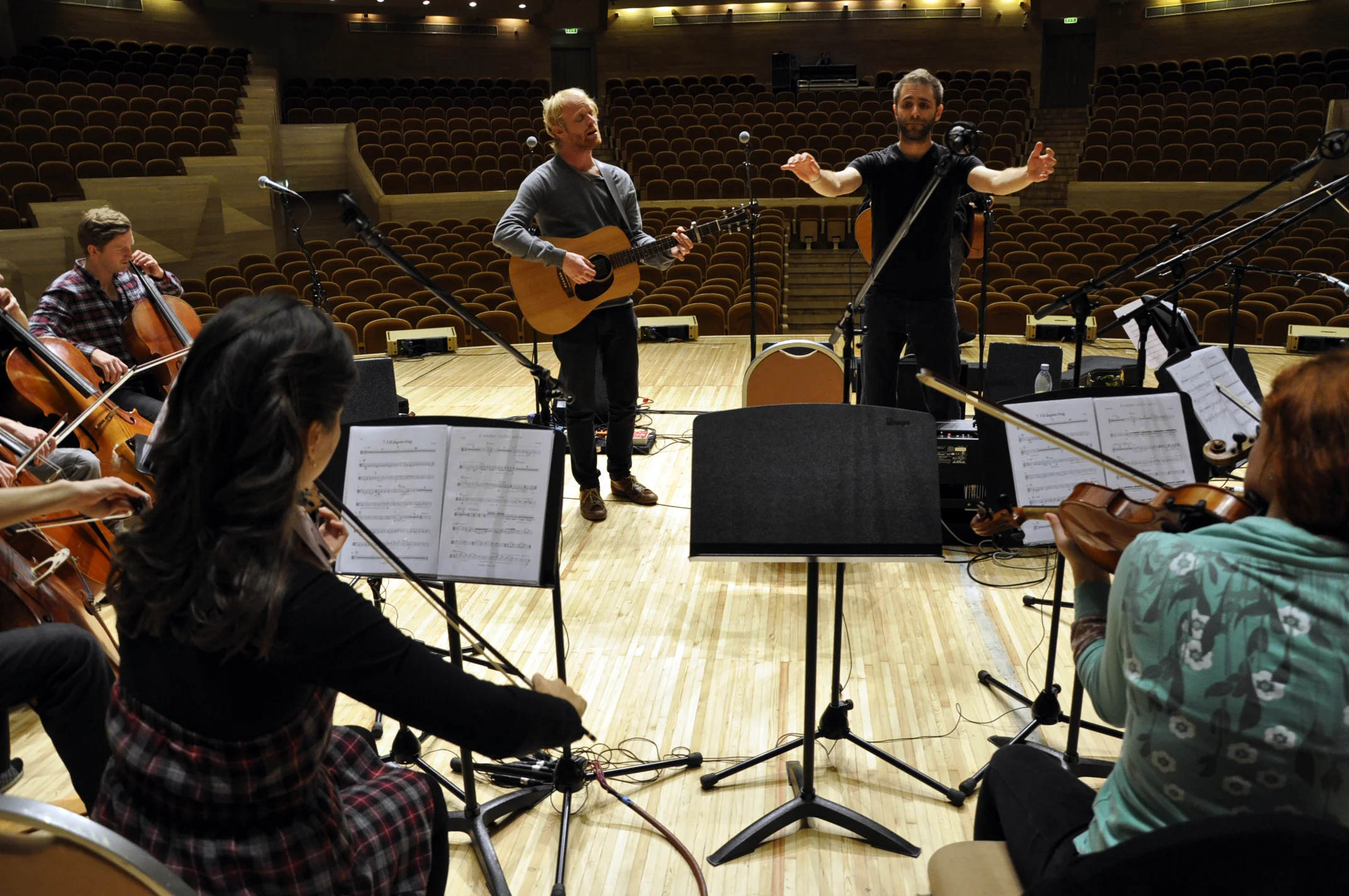 karl_james_pestka-conducting_moscow.jpg