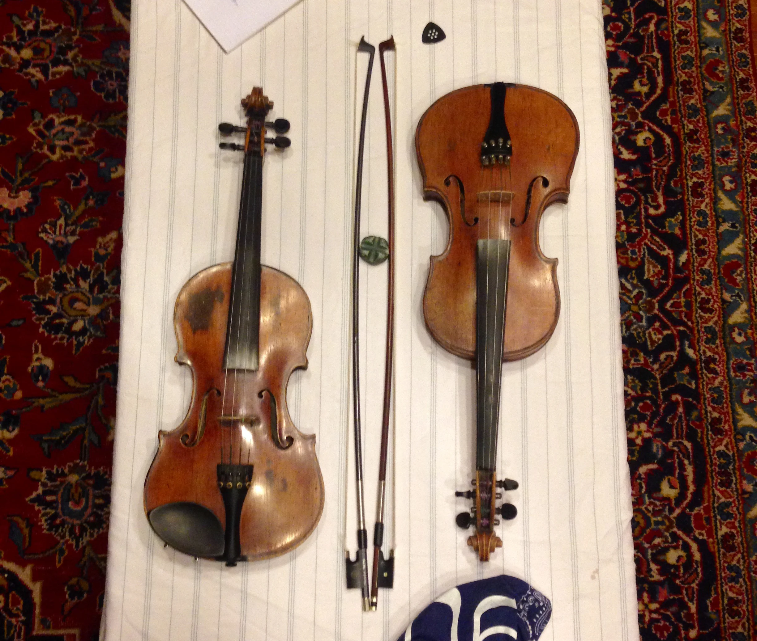 42_Fiddles_table copy.jpg
