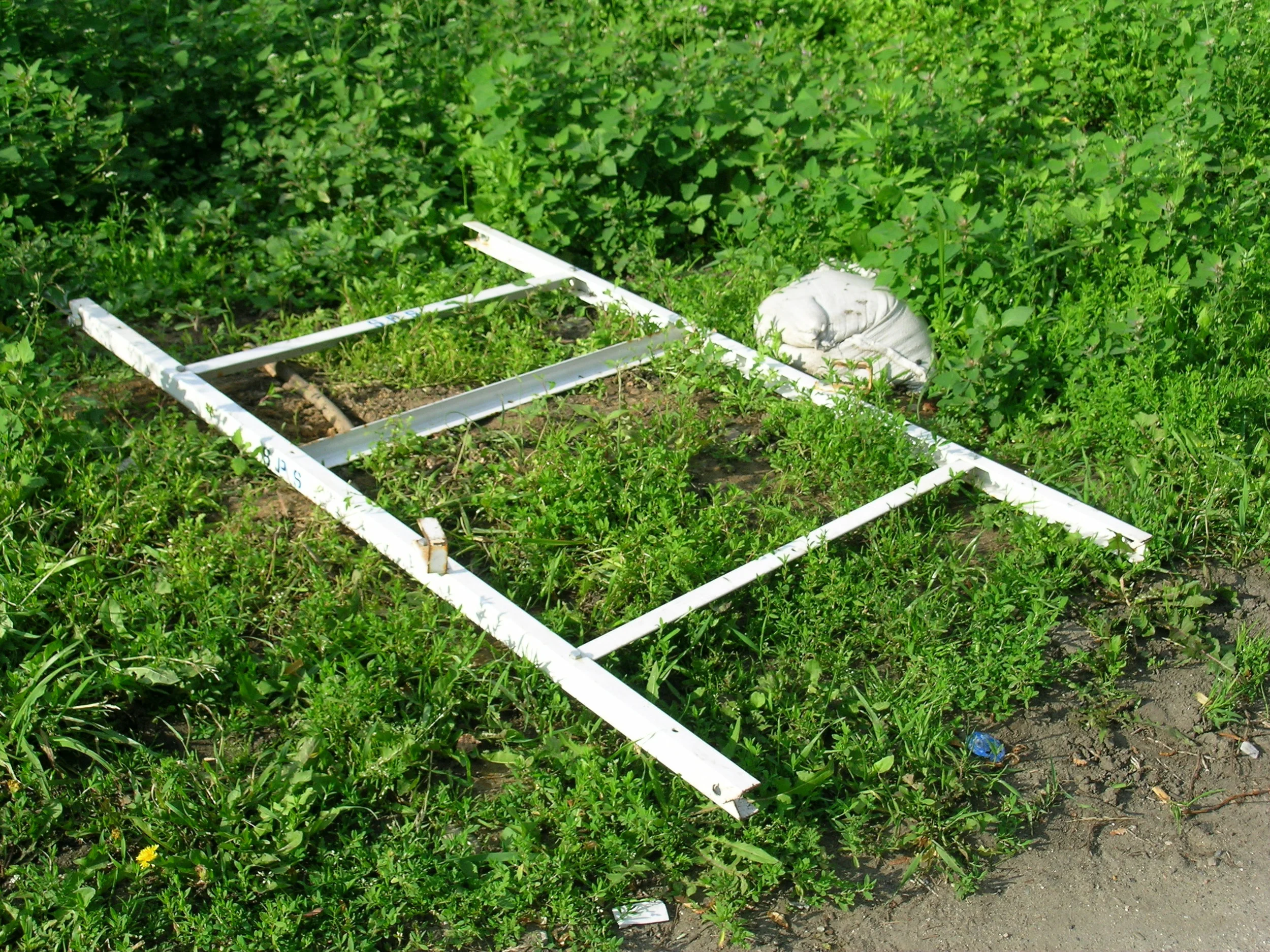 hex2003-06-21-074705.JPG