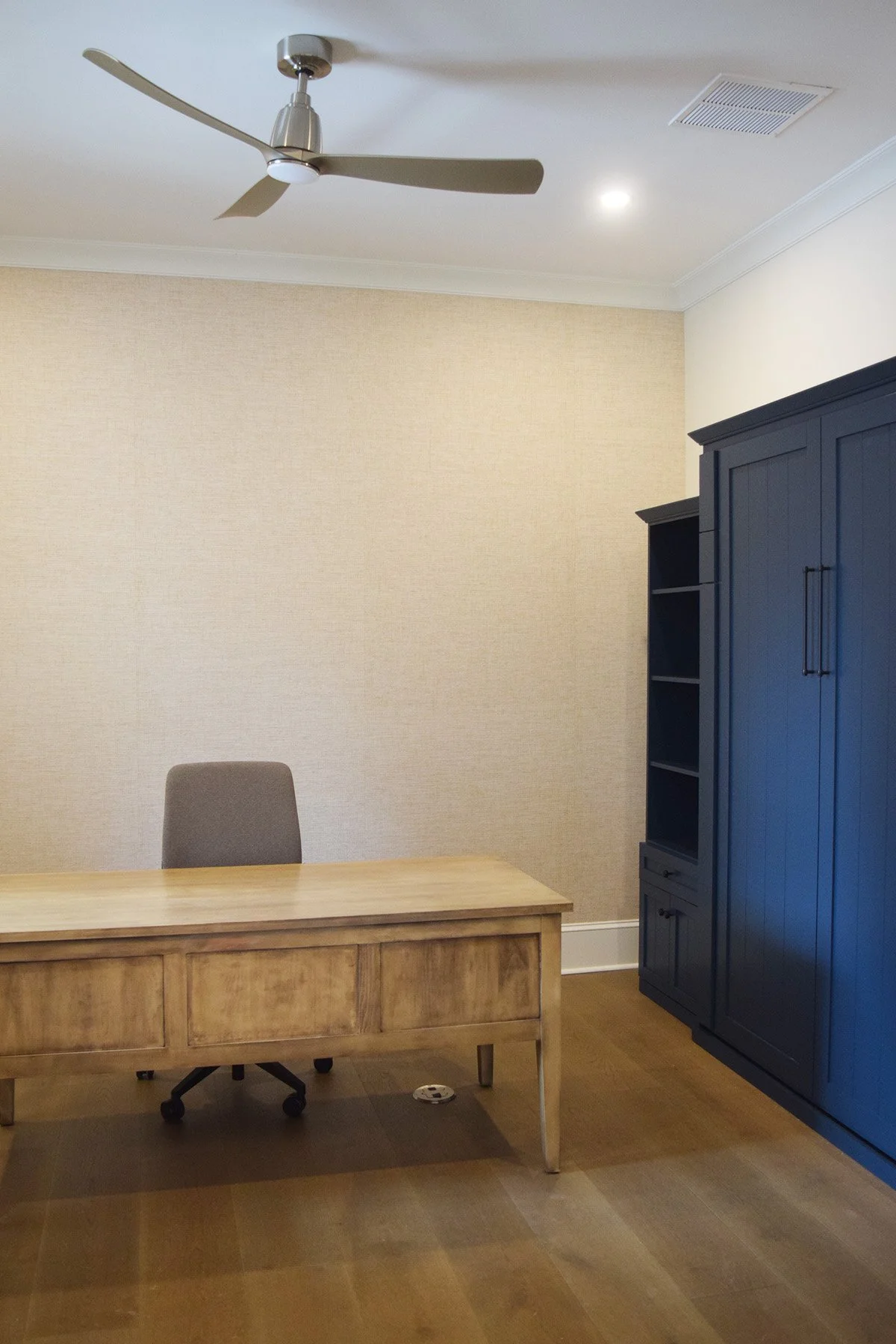 Office with Murphy Bed.jpg