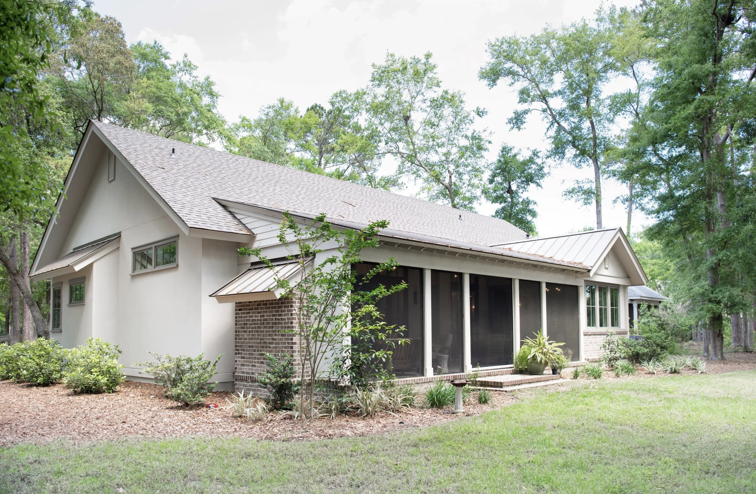 Screened in porch builder