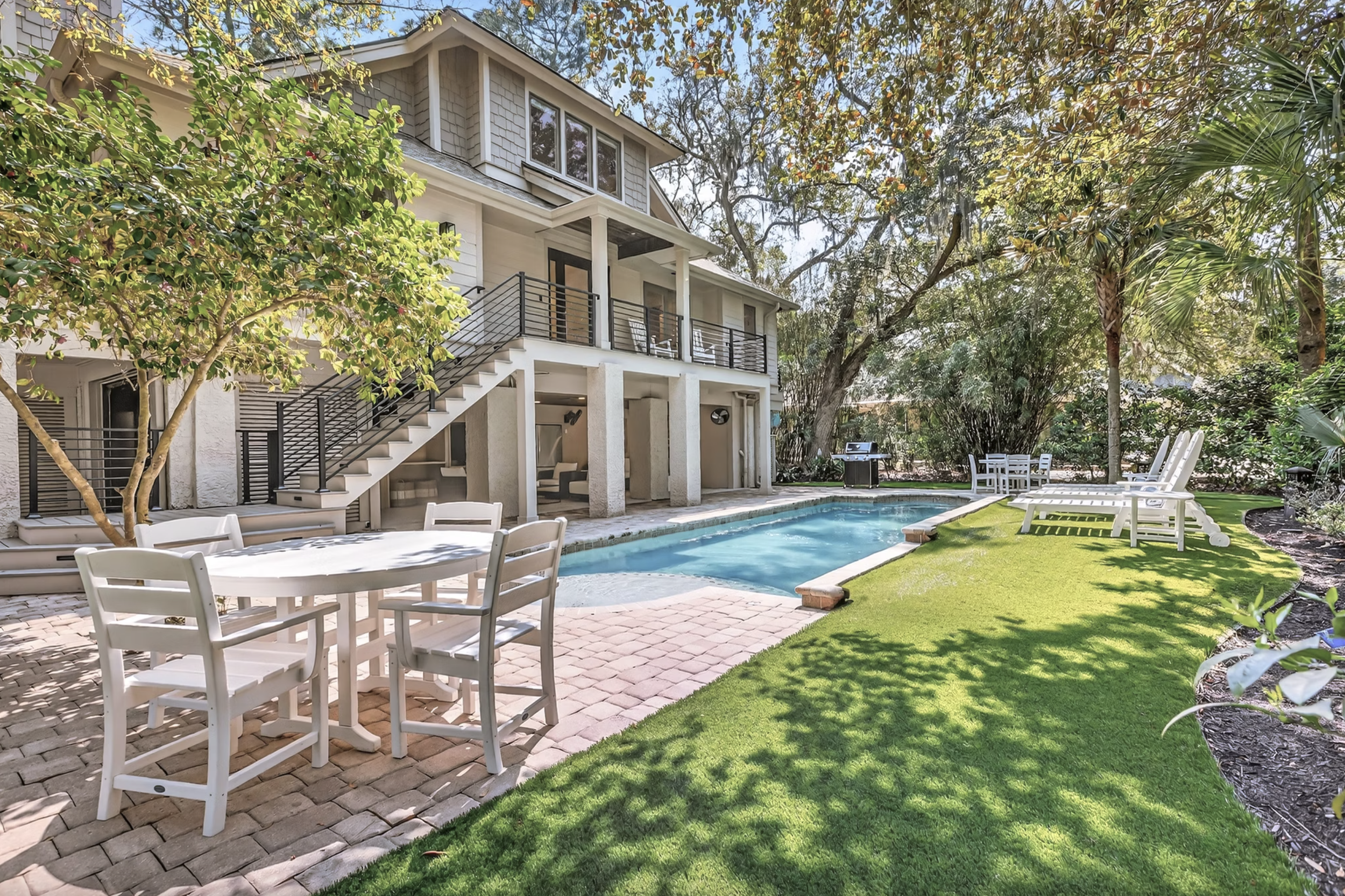 Hilton Head Custom Home Builder 1.png