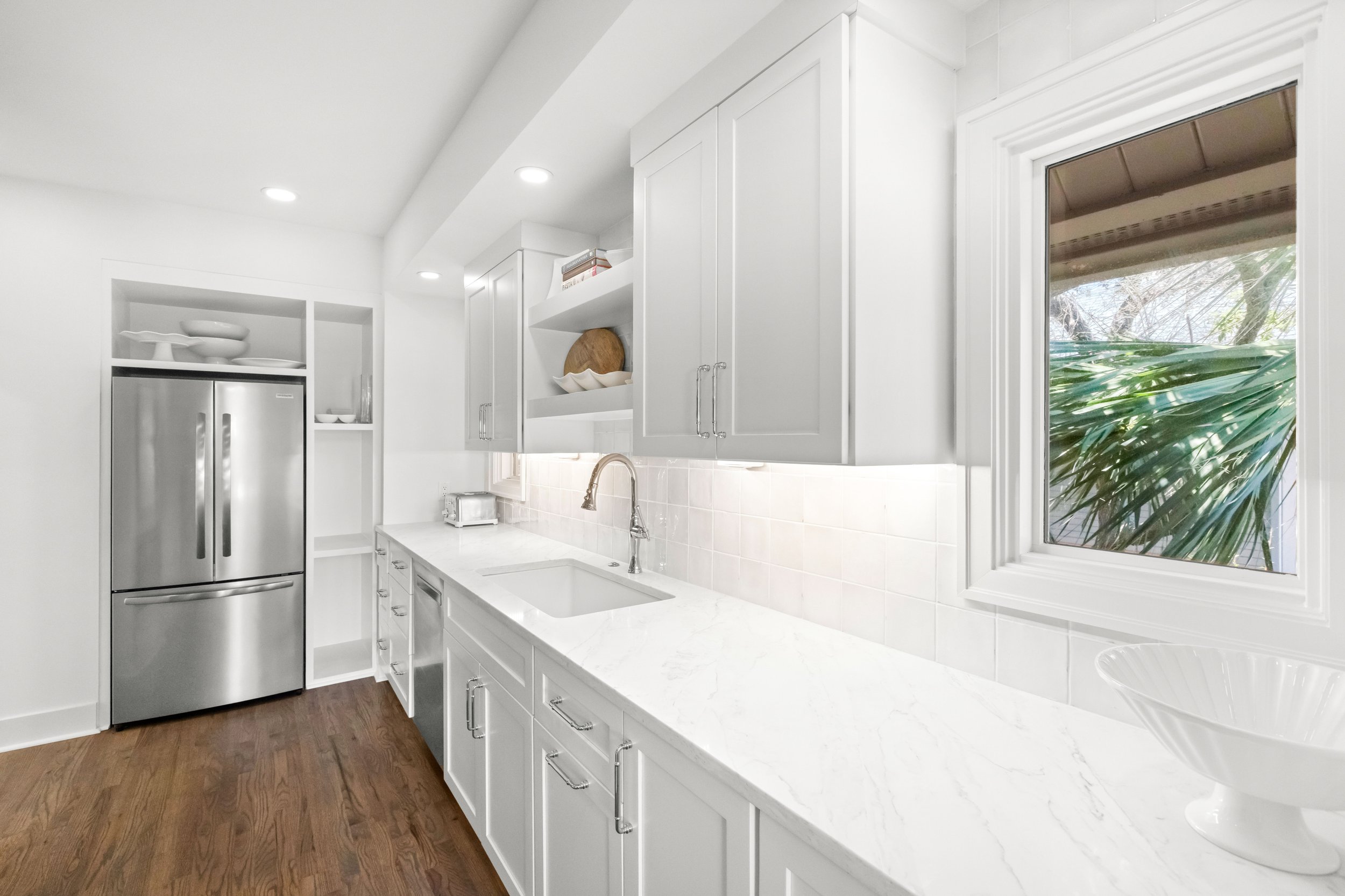 23 SBL Butlers Pantry.jpg