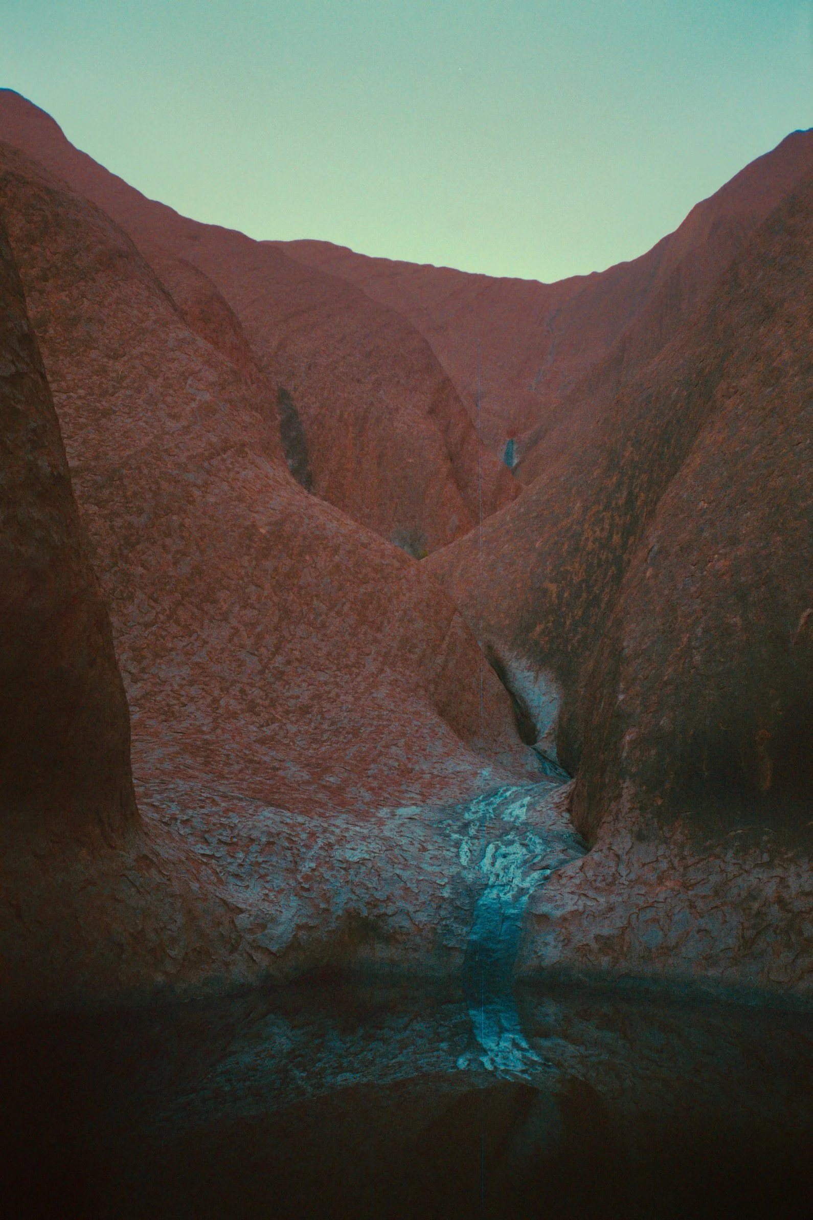 Muṯitjulu Waterhole, Uluru 2022