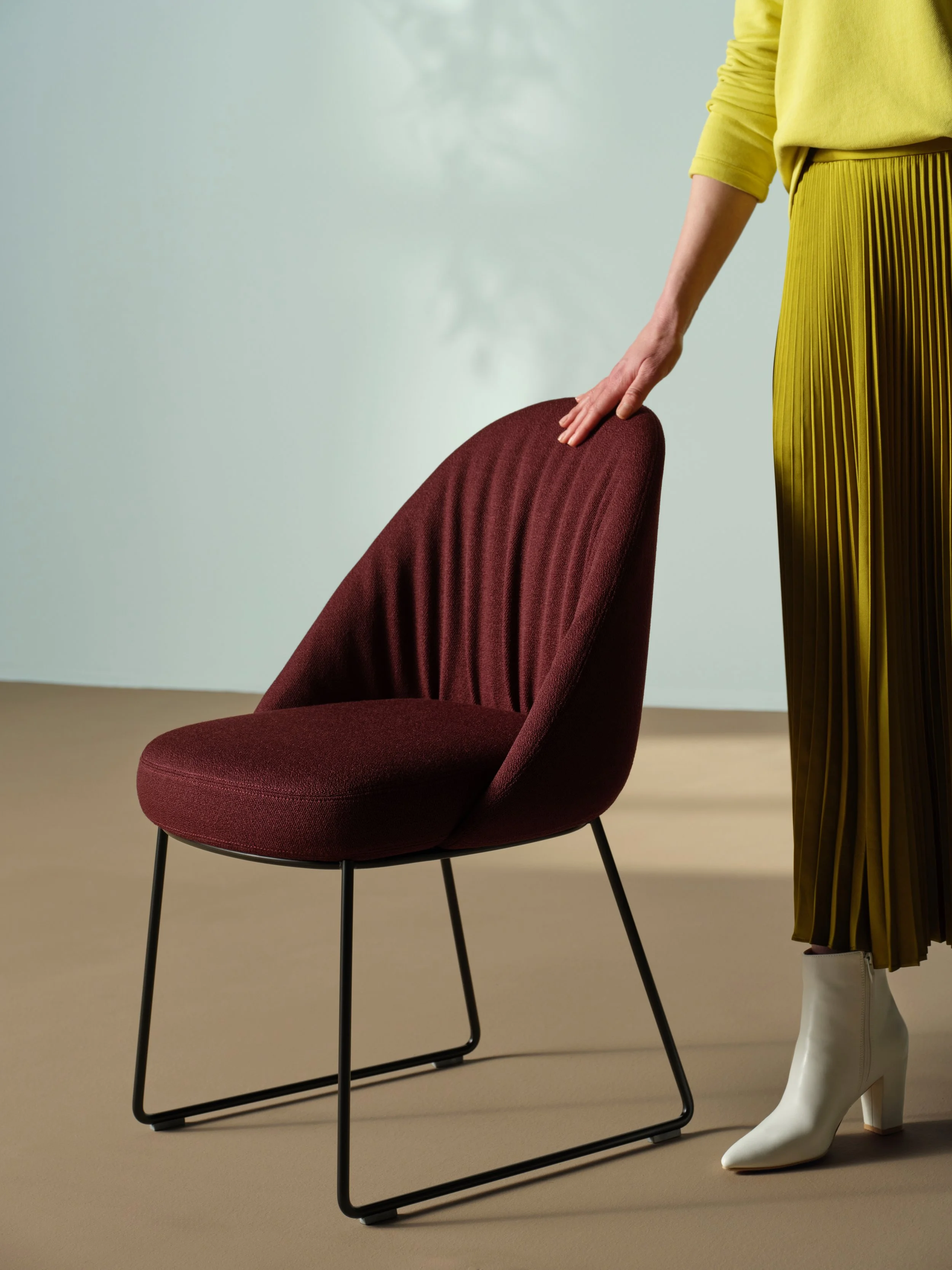 Stylex_Lifestyle_Product_Anla_Armless_Sled_Skirt_Portrait.jpg