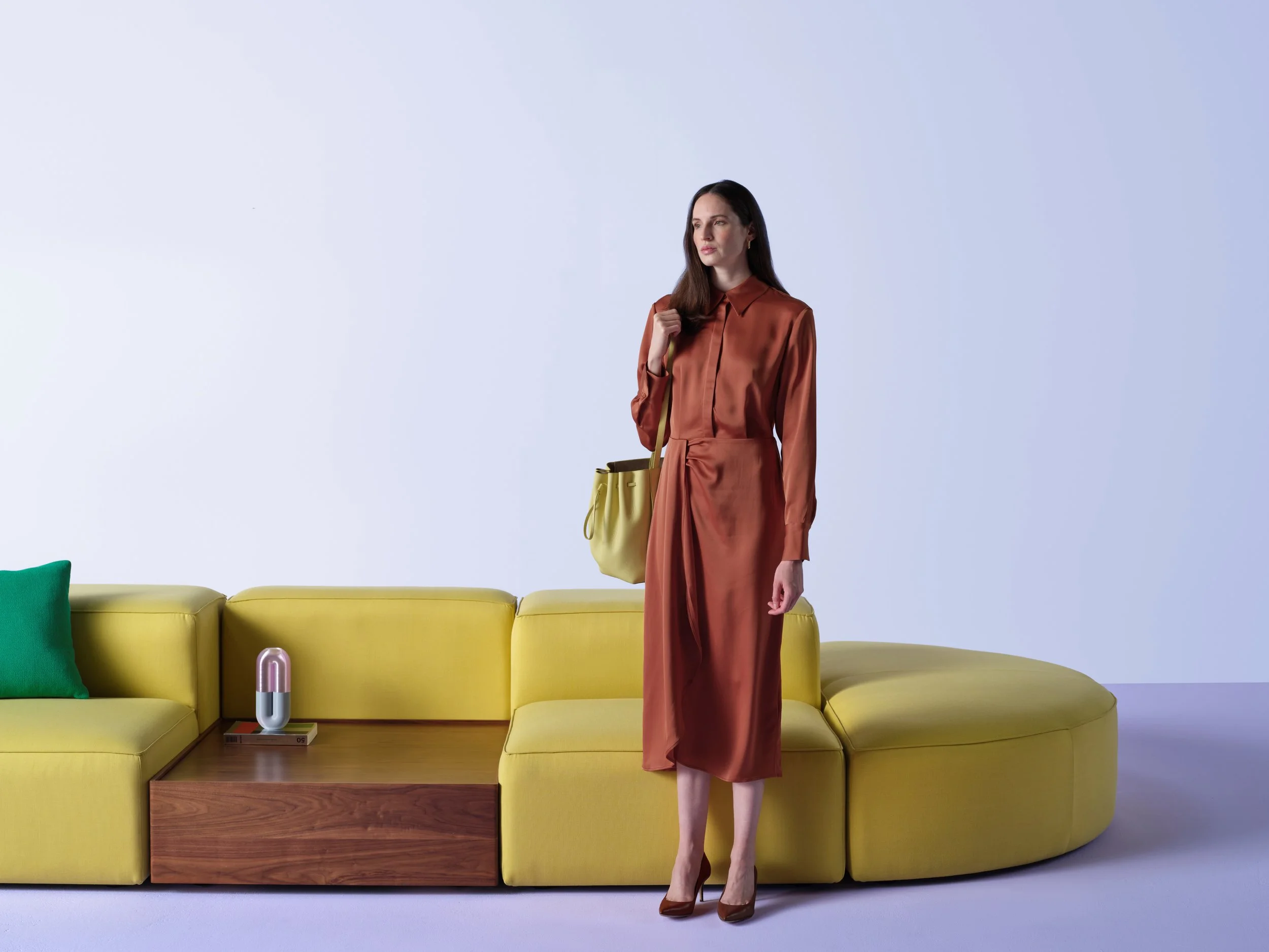Stylex_Lifestyle_Yoom_Front_Woman.jpg