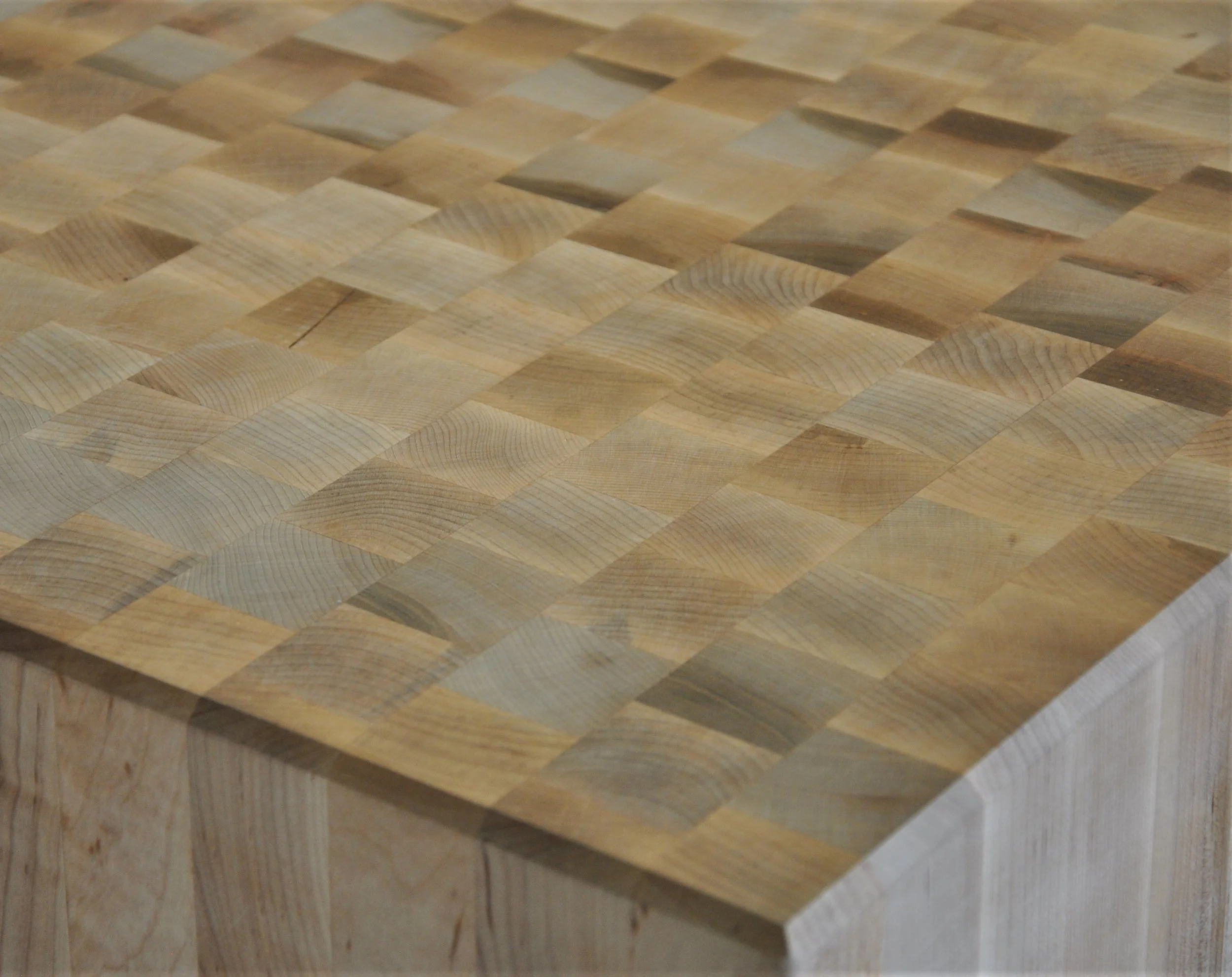 brown maple end grain.JPG