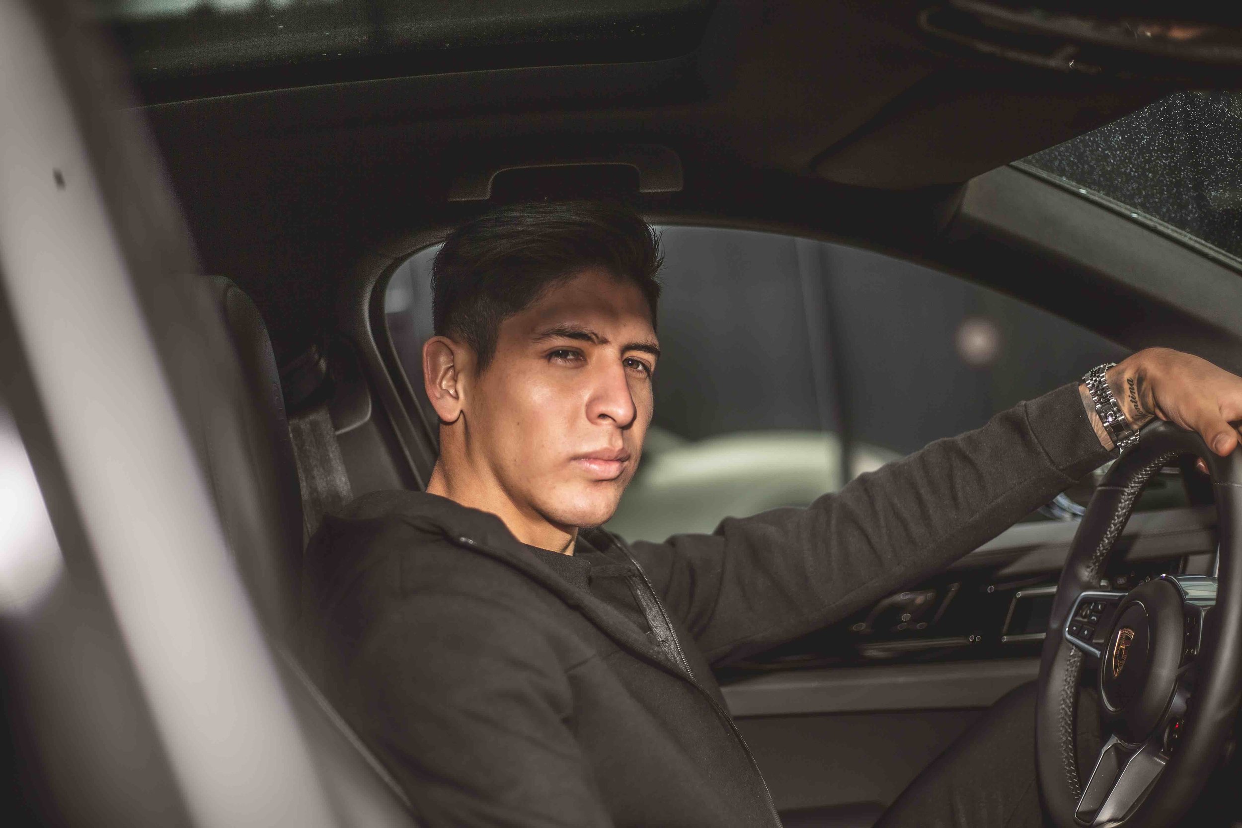 Edson Alvarez60.jpeg