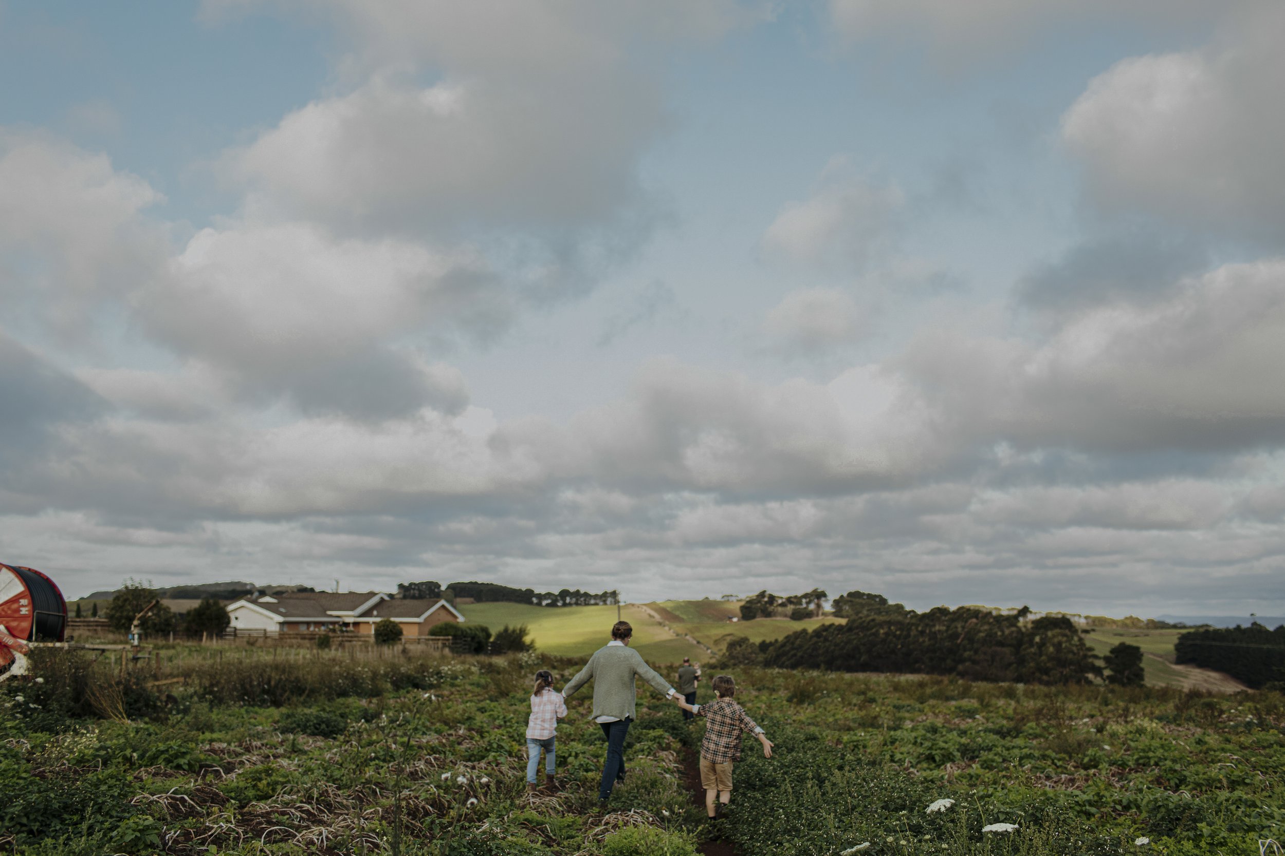 sheridan_nilsson_Tasmanian_family_photographer.10-12.jpg