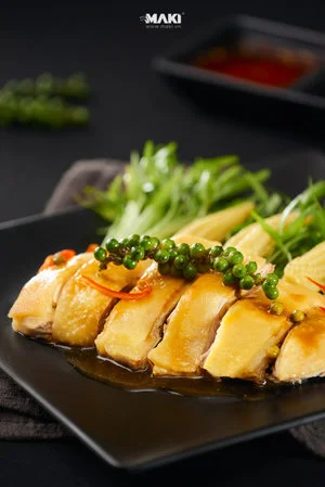 CHỤP ẢNH MÓN ĂN. XEM THÊM HÌNH ẢNH MÓN ĂN CỦA MAKI TẠI ĐÂY