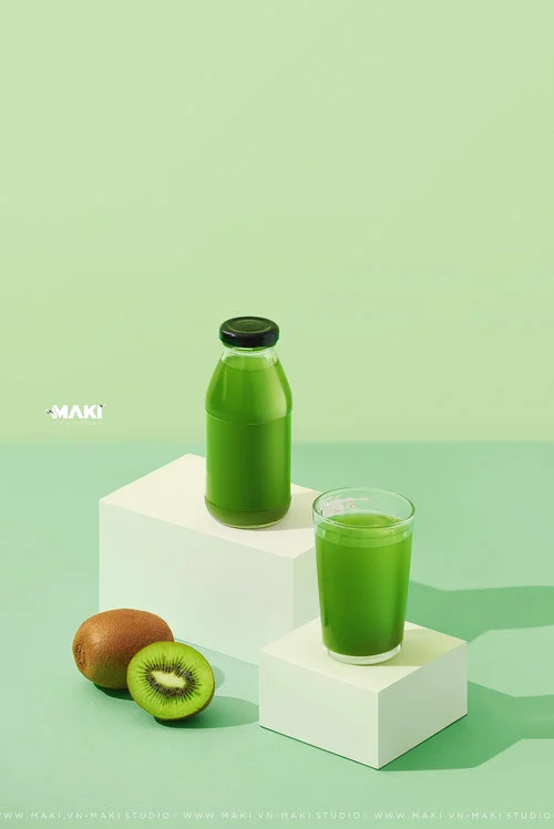 Chụp ảnh thức uống. Ảnh: MAKI