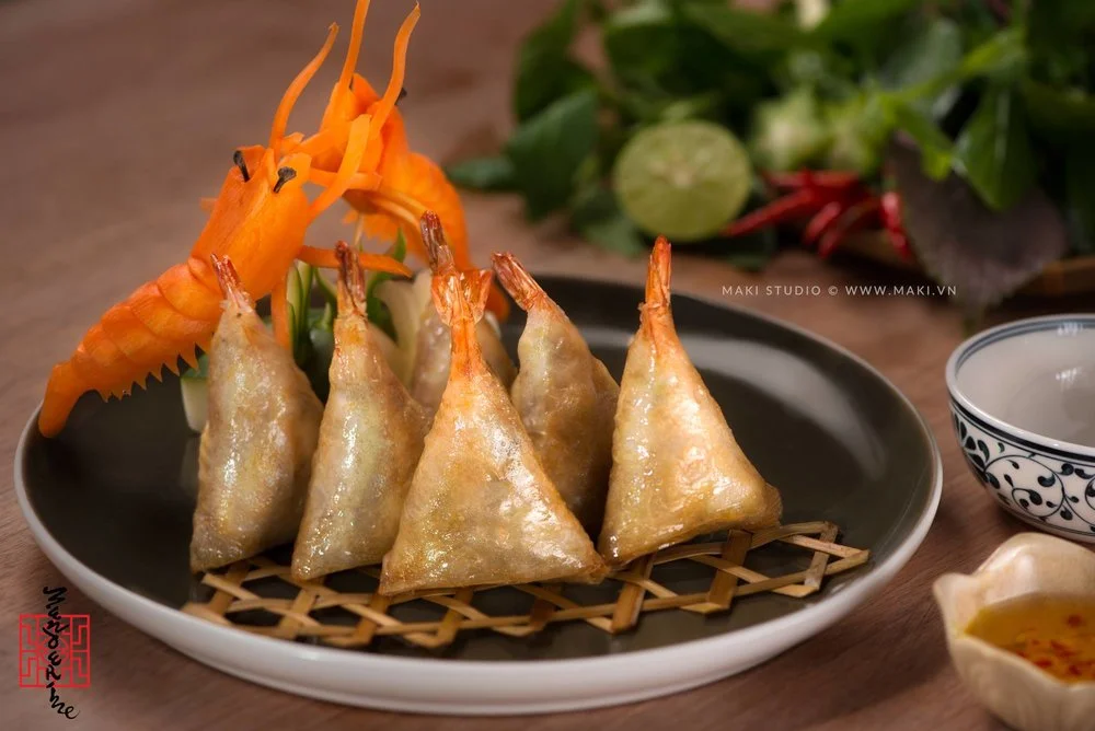 Chụp ảnh món ăn Việt Nam. ẢNh: MAKI.vn