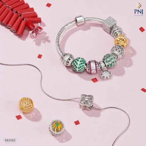 MAKI Studio - Dịch vụ chụp ảnh mỹ phẩm chuyên nghiệp