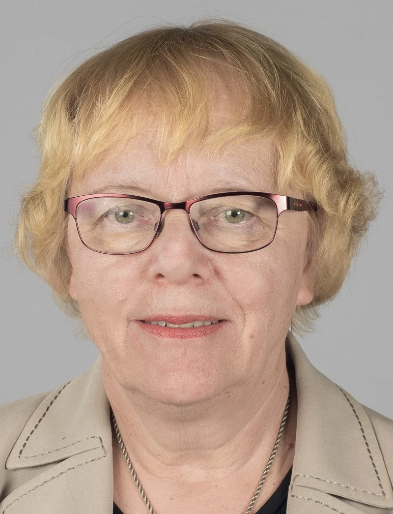 ET_Oikarinen_Leena_2018_web800.jpg