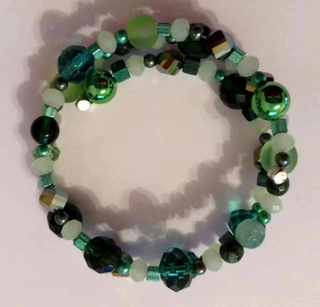 #JW-B 180049 BRACELET suggested $15 usd