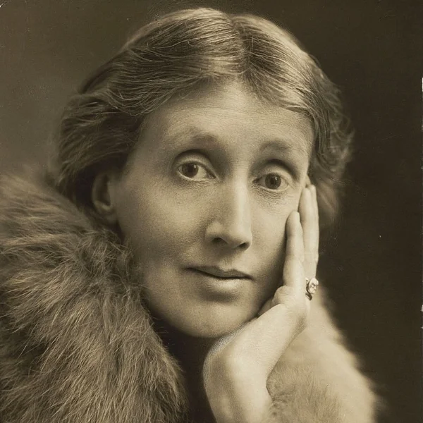 Virginia_Woolf_1927.jpg