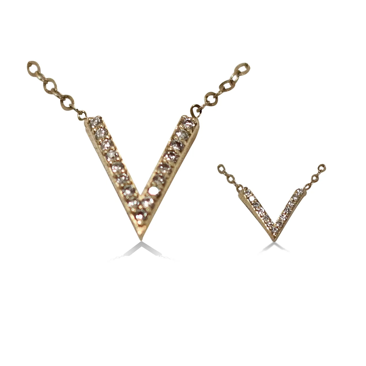 vneckalce2sizes.jpg