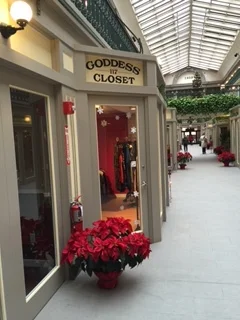 RI Style Diaries: High School Crushes, Bad Hair Days & Shopping In PVD