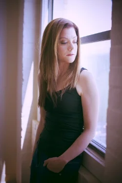 Monday Morning Beauty: The Backhanded Compliment