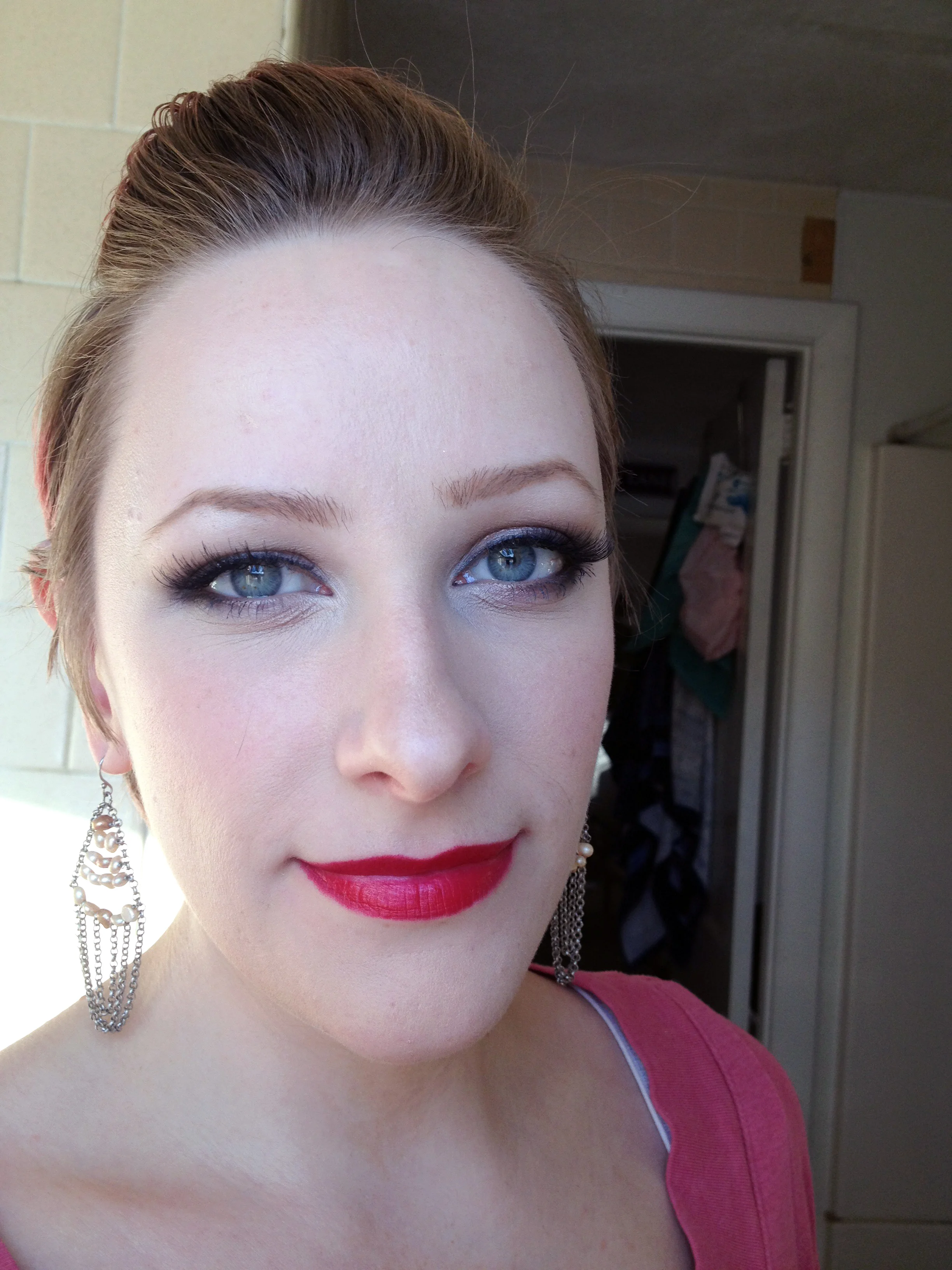 Soft, Pretty, Sexy: Our Valentine's Makeup Tutorial 