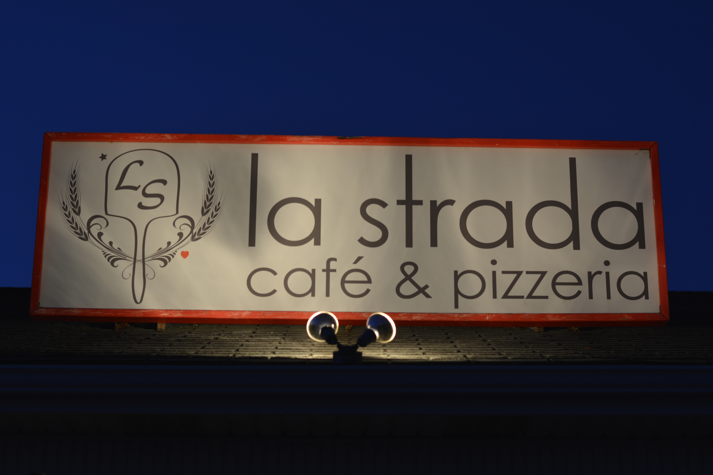 lastrada sign.JPG