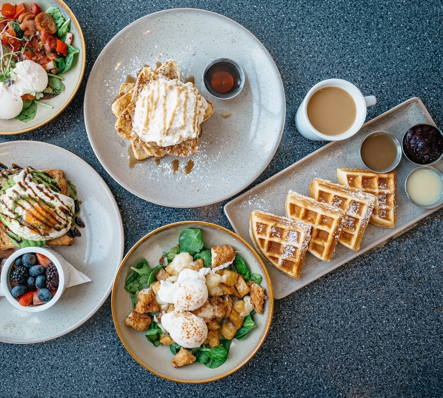 A Darling Diner In East Providence For Breakfast All Day 