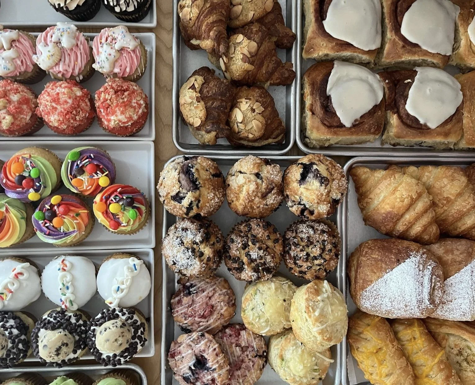 The Charming Bakery Cafe In Richmond, Rhode Island For Coffee And Sweets 