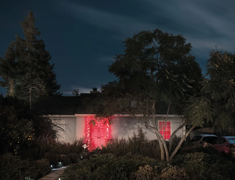 Silent Night House 1216 Los Angeles, California, House, landscape, christmas, fear, dark, night, fine art
Photo: Markus Henttonen