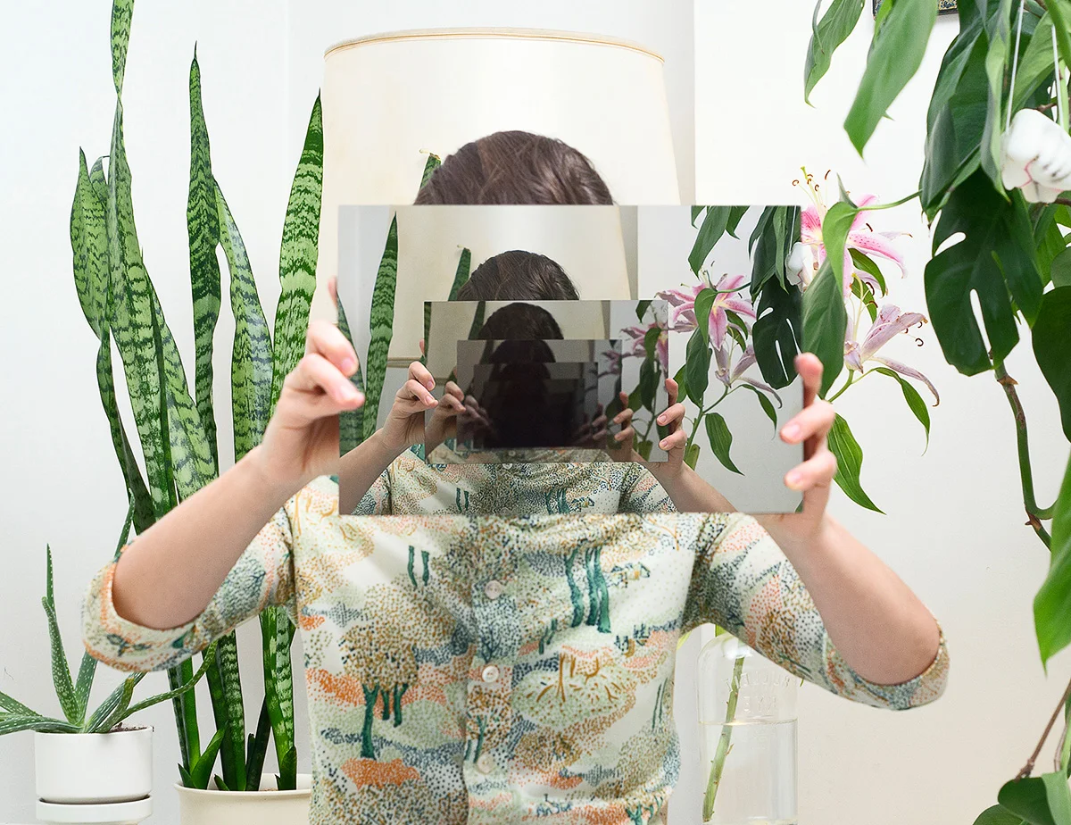 Elina Vainio: Steamed up Windows Turn into Mirrors (C-print on aluminium), 2014.