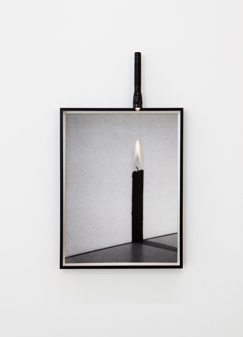 Juuso Noronkoski: An Ode to Absent Minds, 2015. Framed pigment print, 42x32cm, flashlight.