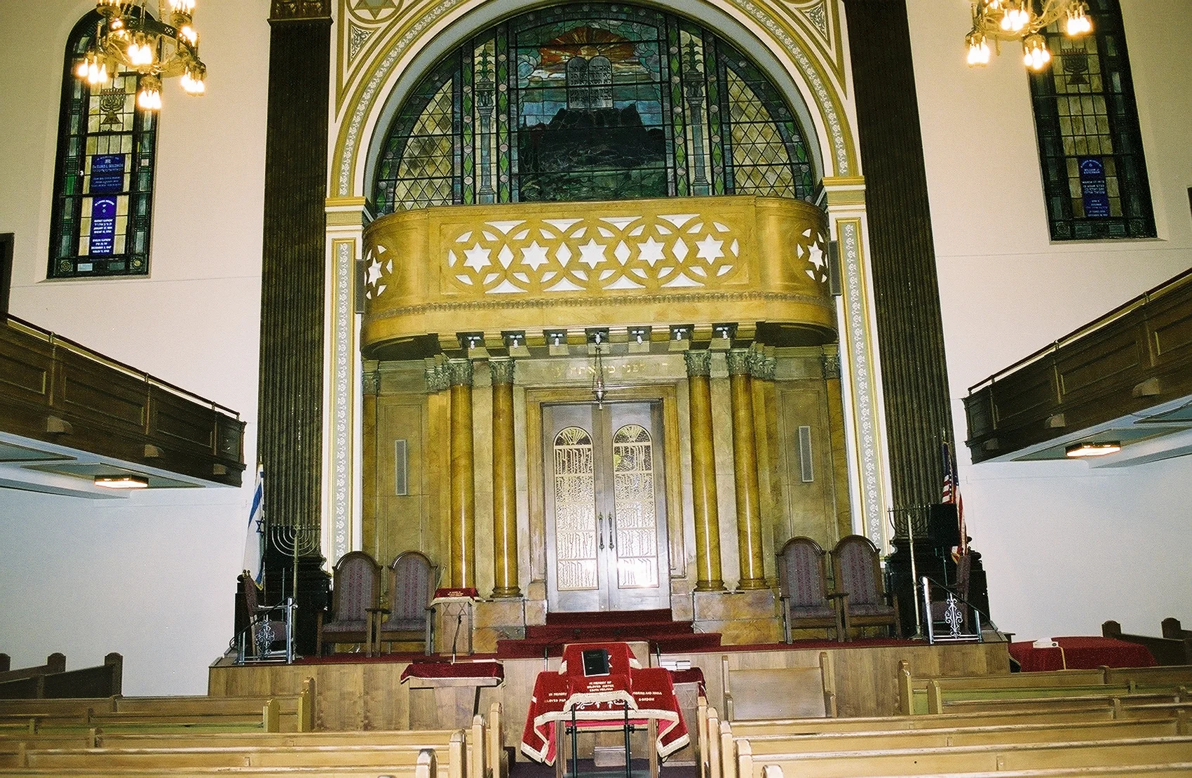 BC01755-R01-001A.Jpg