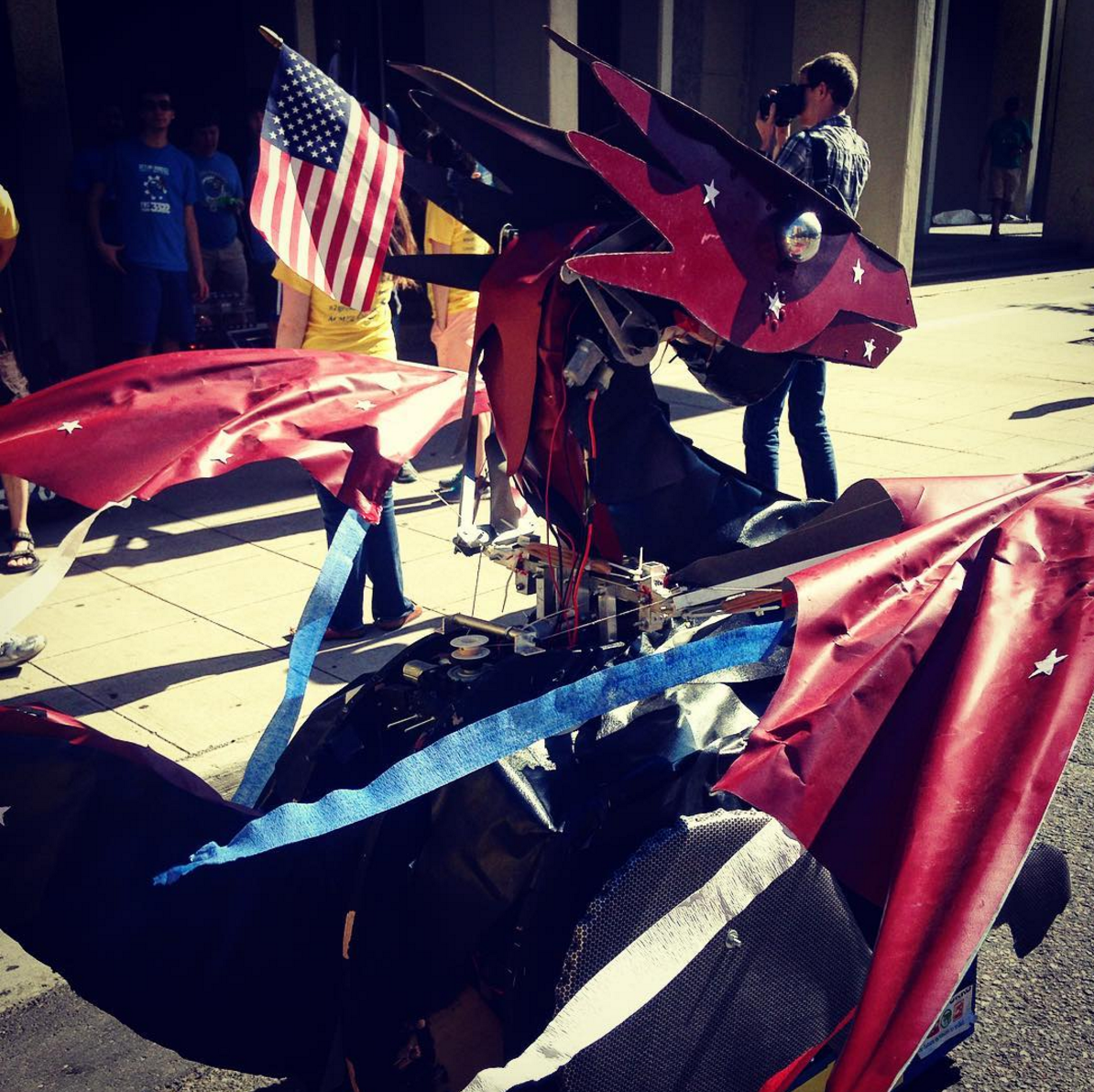 Dragonbot at the 2016 4th of July Parade.