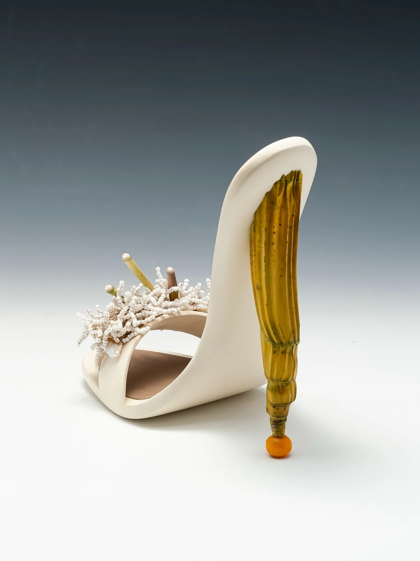 HH Island Diva - third in Helen Harrison&rsquo;s pump series, fuses raw elegance with fierce femininity, symbolizing natural beauty and resilience. This piece is a tribute to the island divas: bold, rooted, and unapologetically divine.

6.5&rdquo; x 