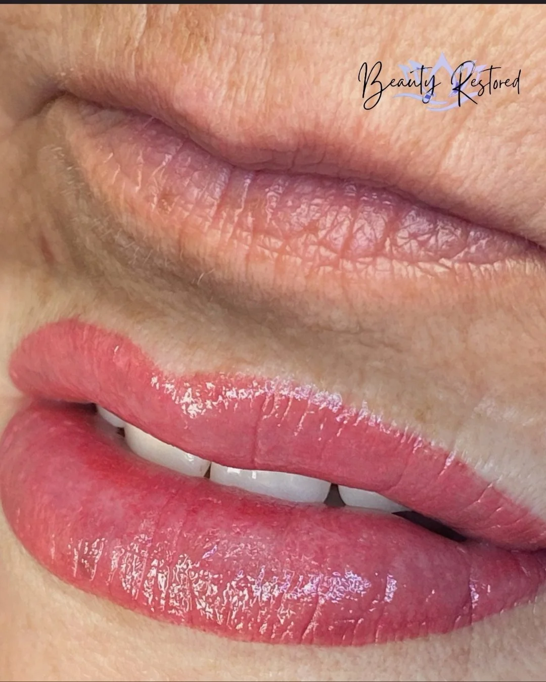 A little extra color and definition on the lips? 💋 No problem&mdash;lip blushing has you covered!

✨ Keep in mind: the color will look more vibrant immediately after your session, but it will soften to your perfect shade as it heals.

#lipblushing #