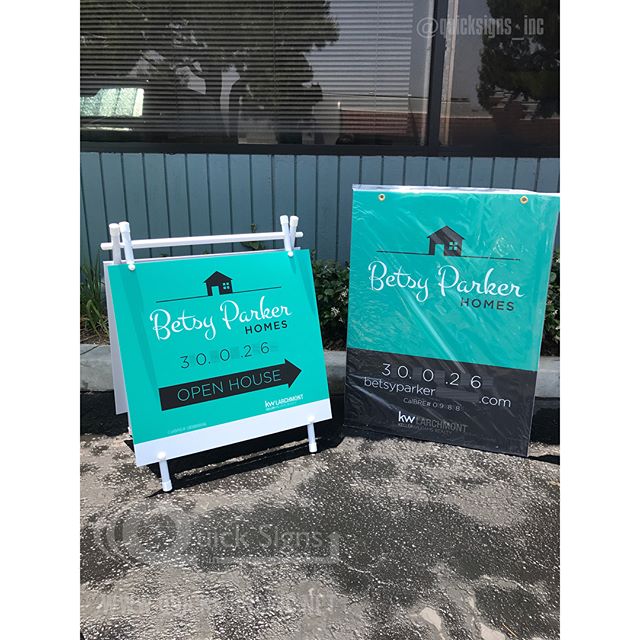 Friday is our favorite day of the week. Do you know why?!? Our lovely customers receive their real estate signs just in time for their weekend open house. 
For Sale sign size is 36"Hx28"W
Open House signs size is 24"Hx24"W
We shi