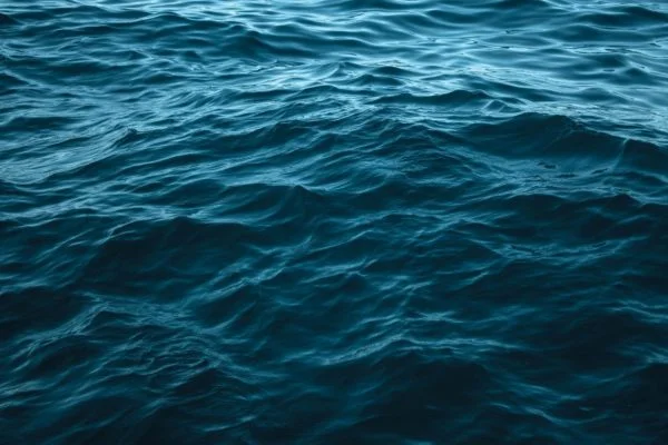 ocean-water-waves-wallpaper-4-600x400.jpg
