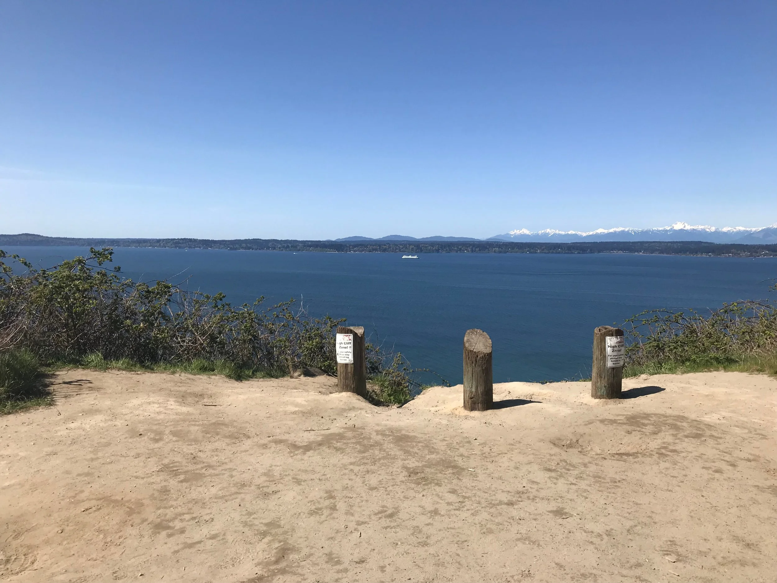This overlook is where one of my dearest friends processed some of his deepest pain. Love you, Mo.