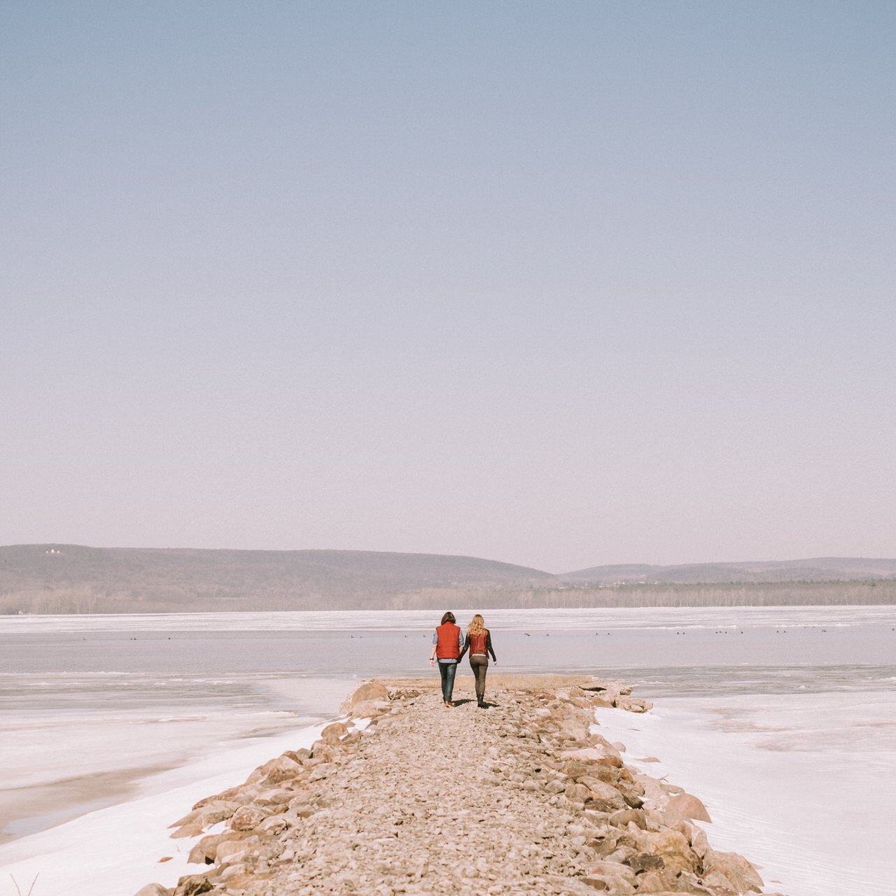 Montreal engagement session near Hudson Quebec.jpg