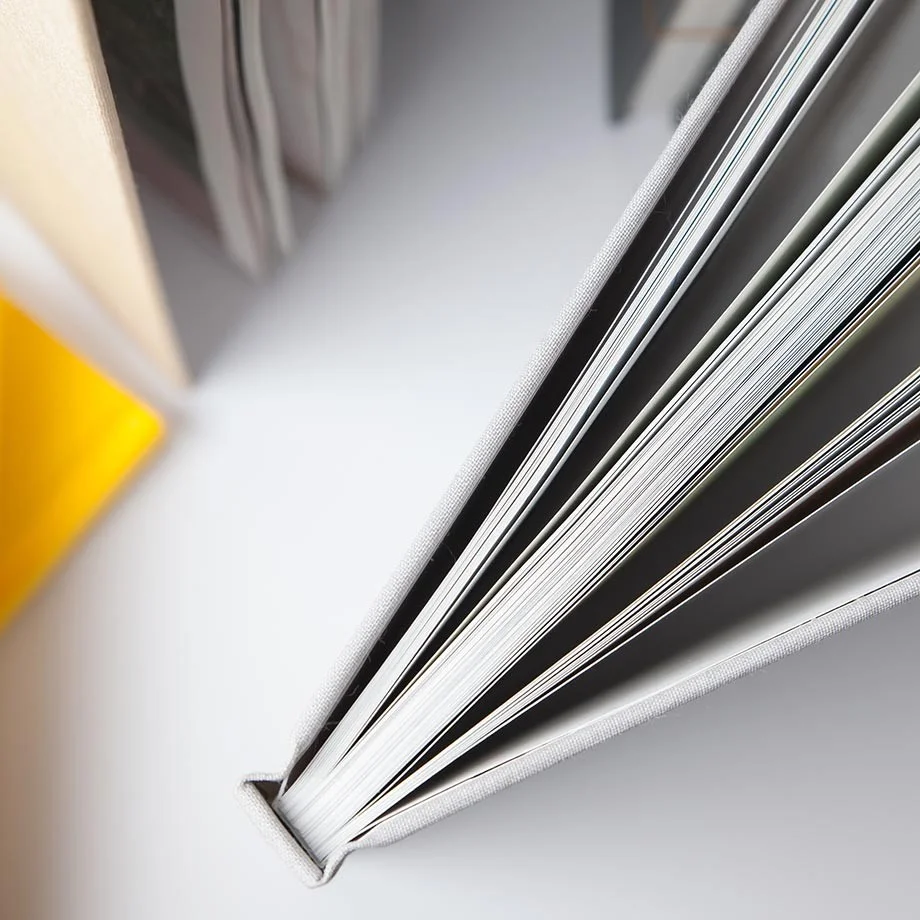 hardcover_07.jpg