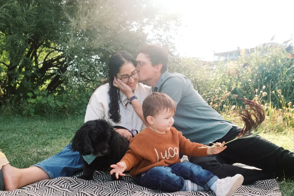 montreal_family_photo_session_photographer_-09.webp