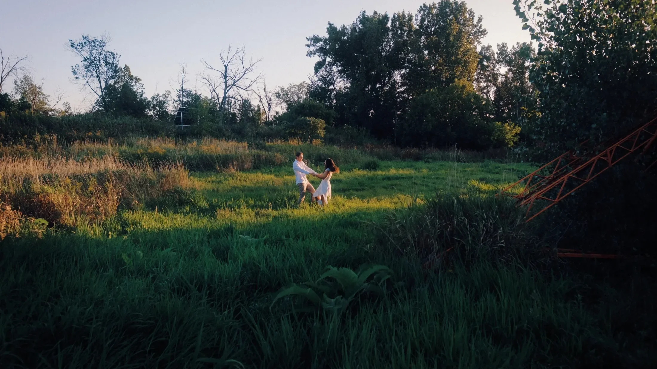 montreal+engagement+adventure+session-02.webp