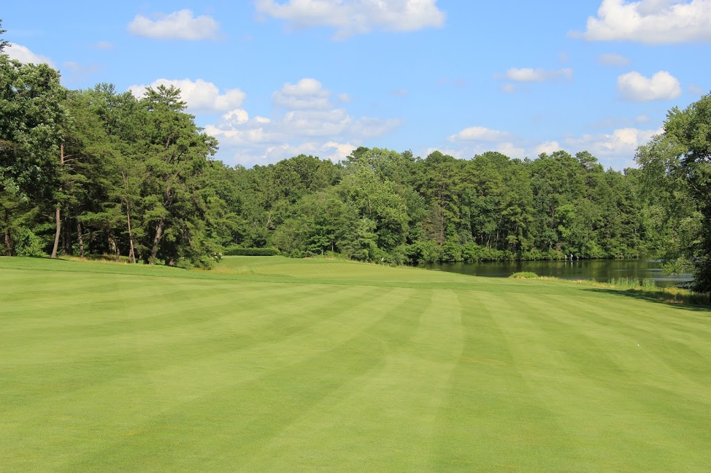 16th hole, par-4