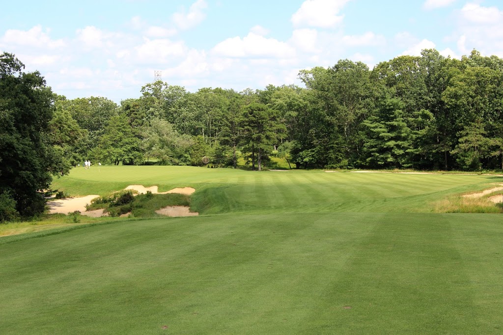 13th hole, par-4