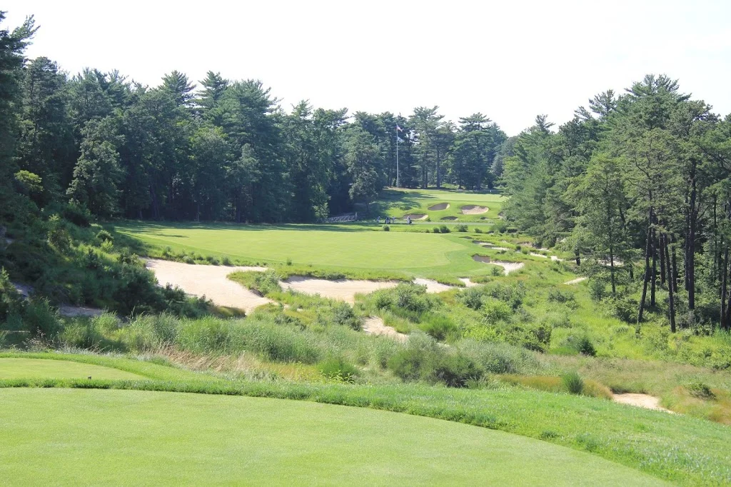 18th hole, par-4