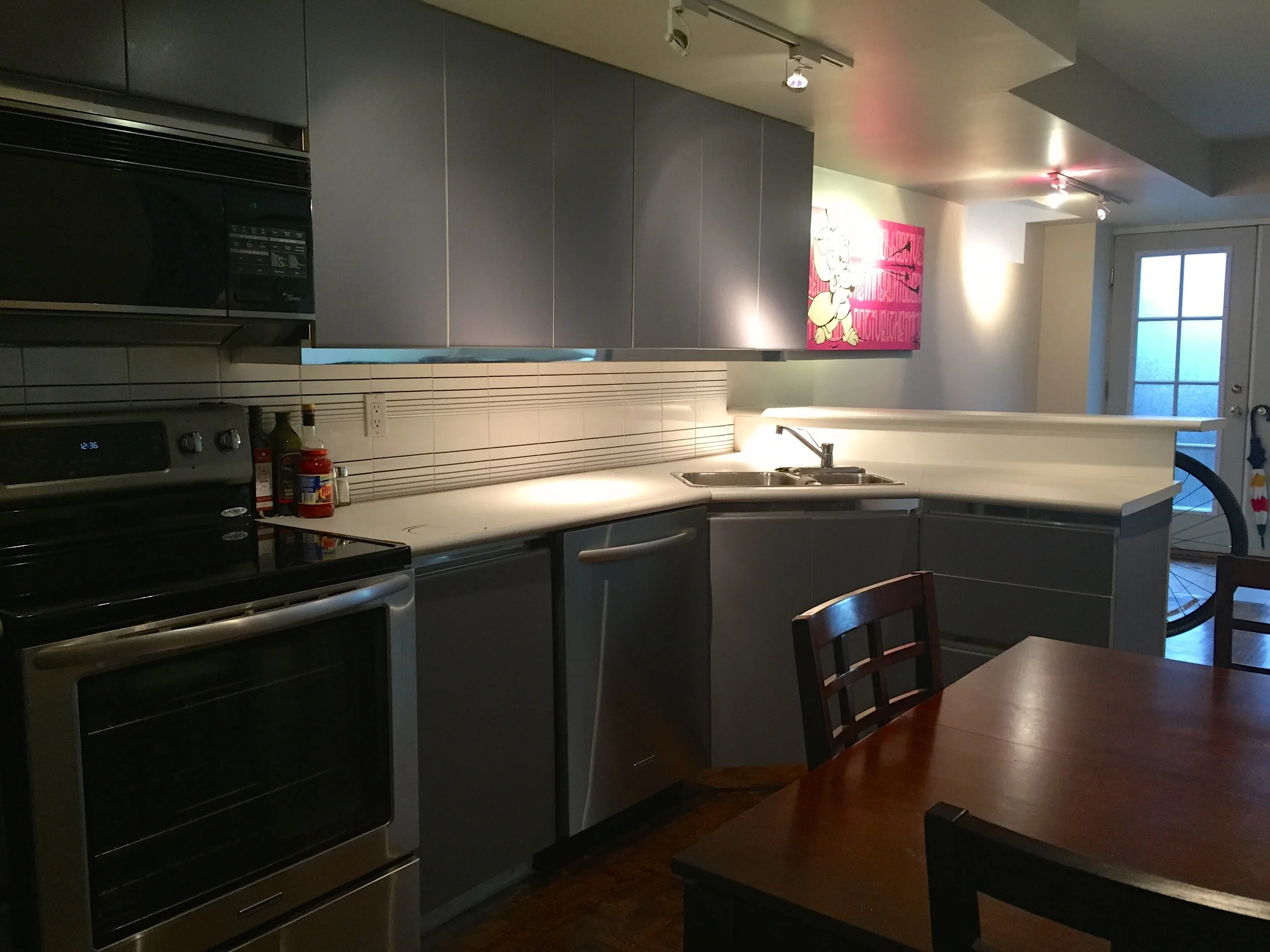 Eat-In Kitchen.JPG