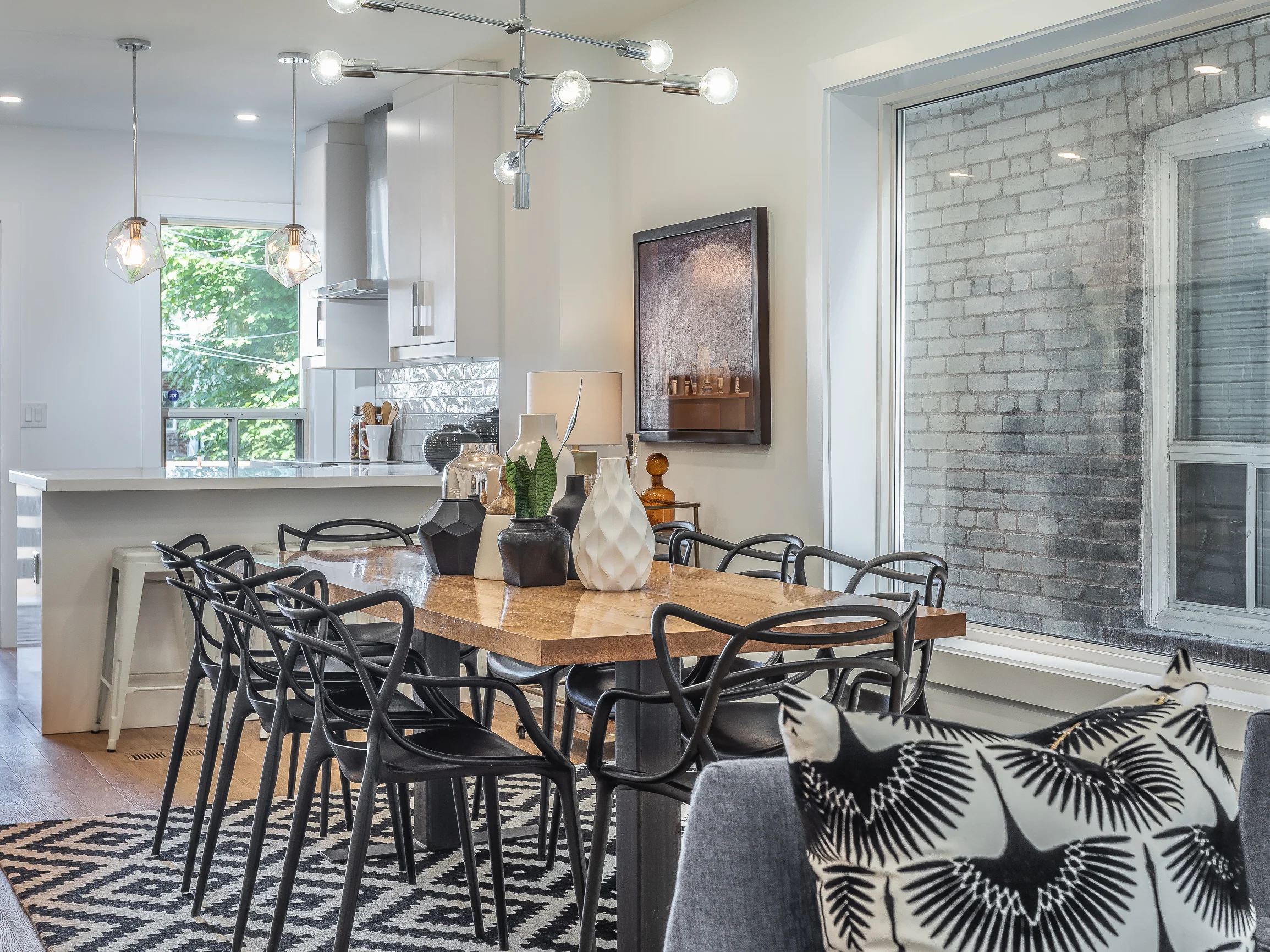 99 Larchmount Ave_WEB-14.jpg