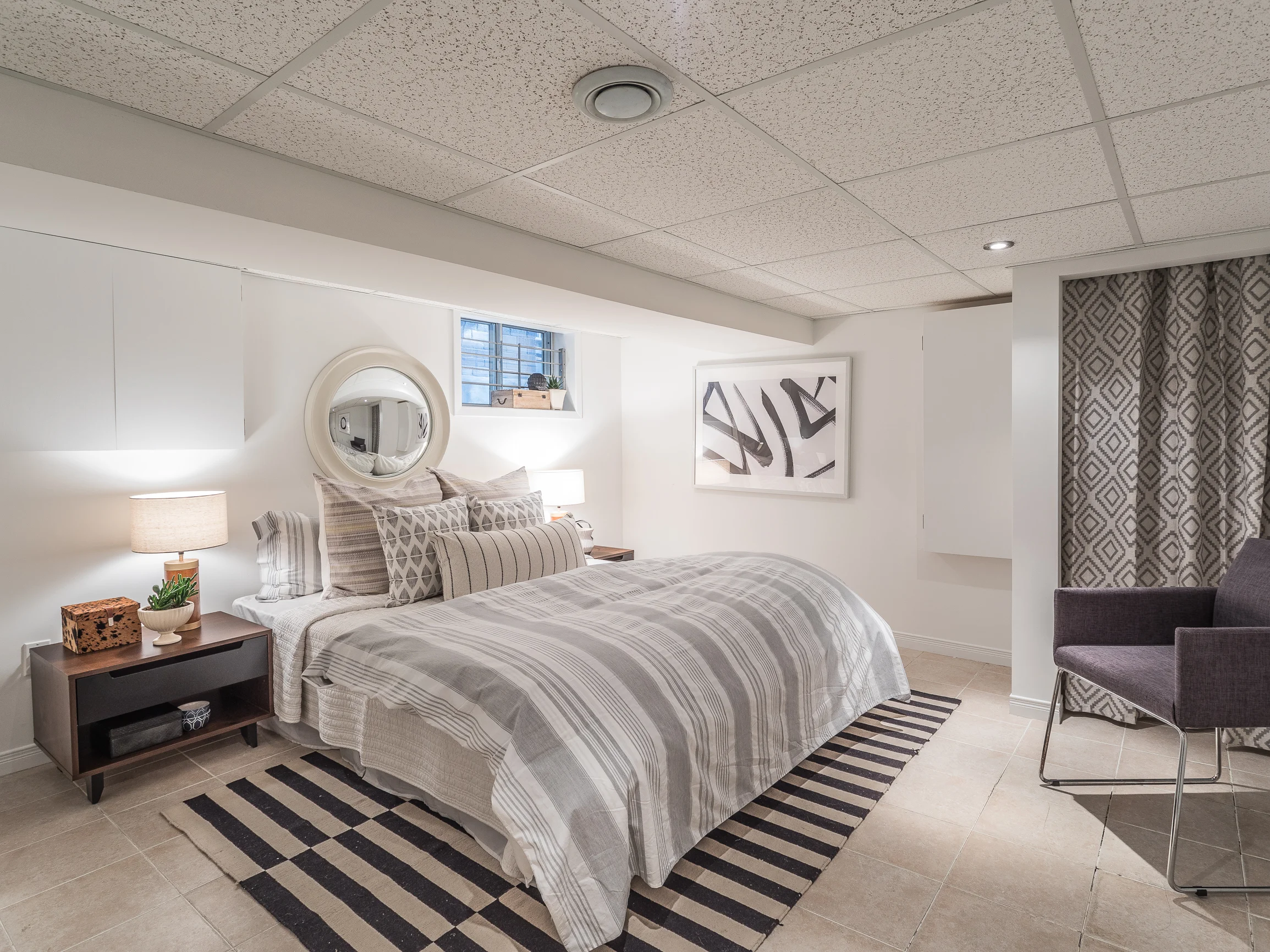 99 Larchmount Ave_WEB-49.jpg