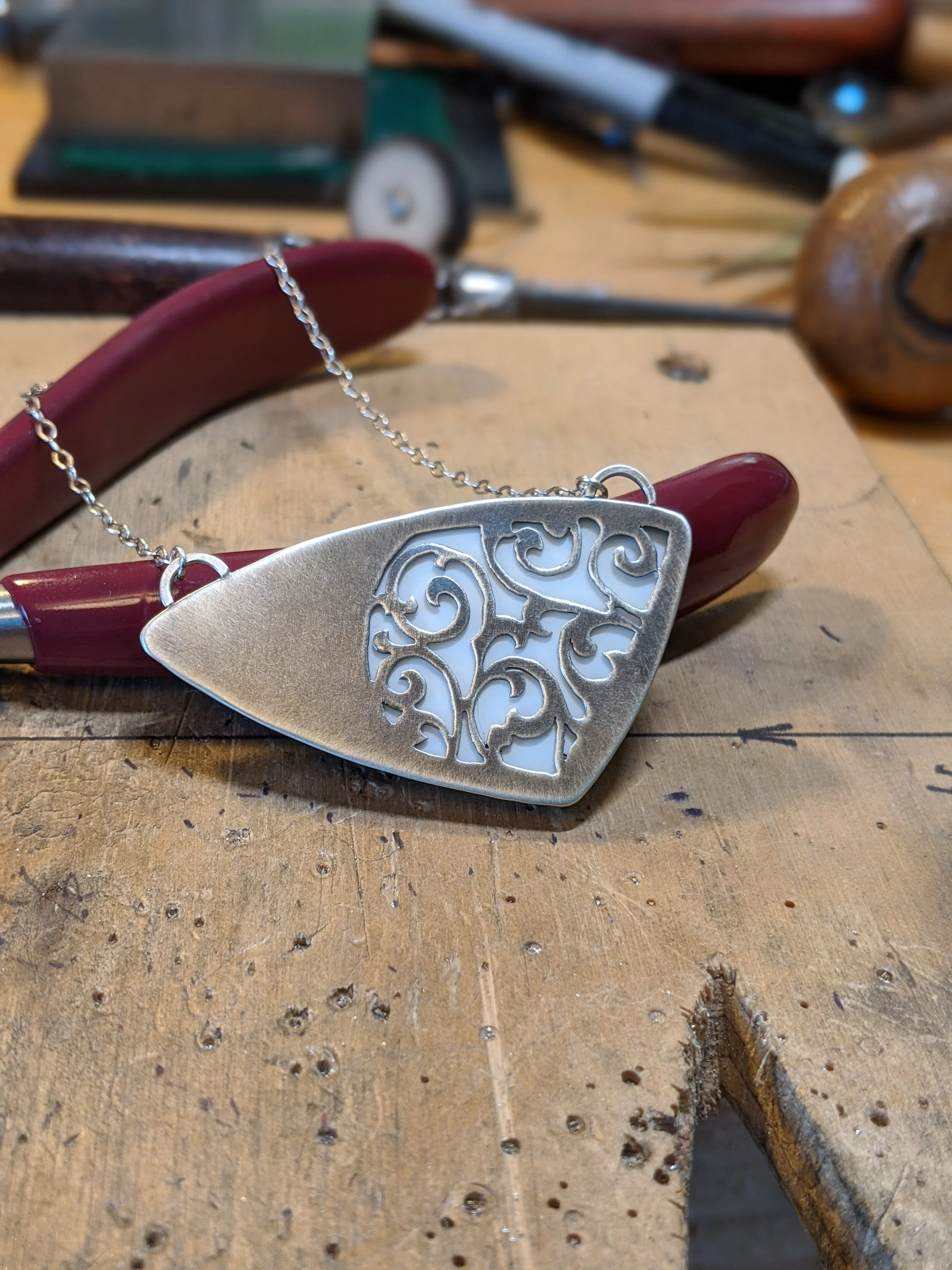 broken-china-necklace-sterling-silver-back-detail.jpg