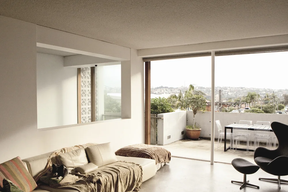 George Gorrow House by designer Marika Jarv // Living area