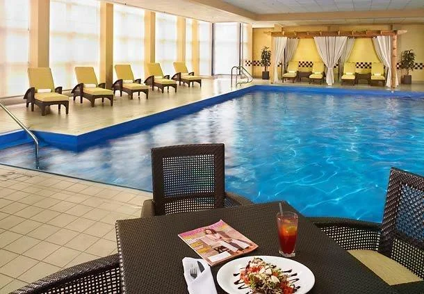 TroyMarriottPool.jpg
